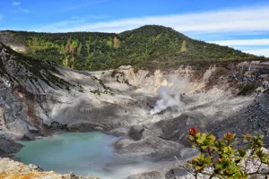 PUNCAK BANDUNG PADALENGAN